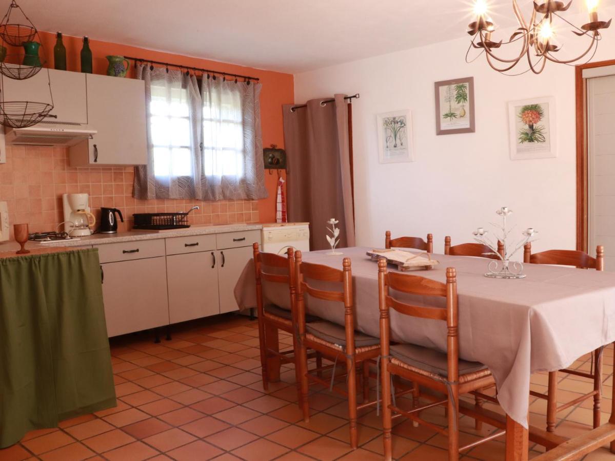 Bed and Breakfast Lo Rastelie Сюз-ла-Русс Екстер'єр фото
